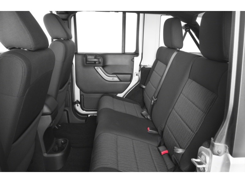 Ottawa S Used 2013 Jeep Wrangler Unlimited Sahara In Stock