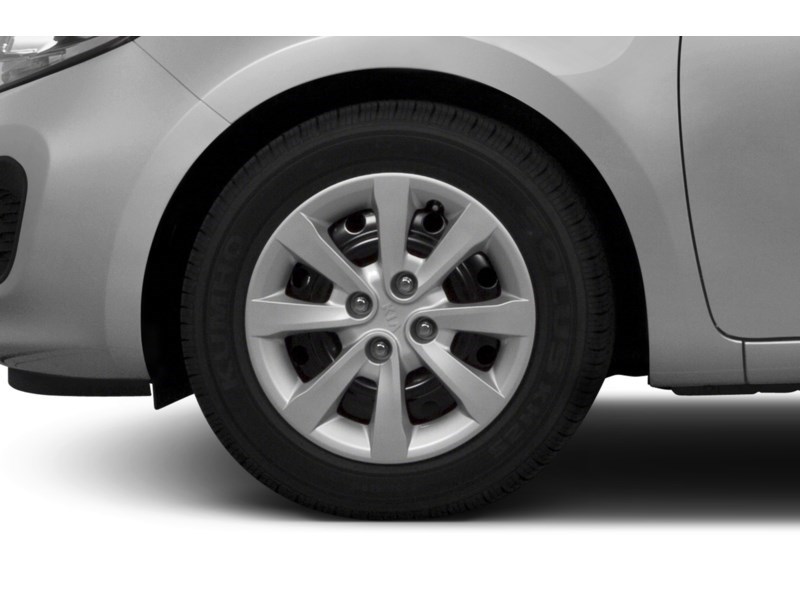 2013 Kia Rio 5dr HB Man EX Exterior Shot 5