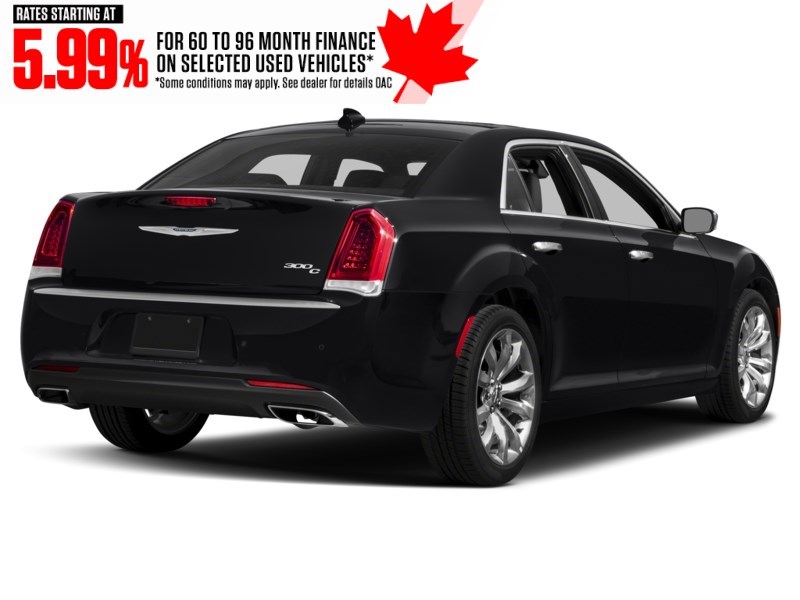 2016 Chrysler 300C 4dr Sdn 300C Platinum RWD Exterior Shot 2
