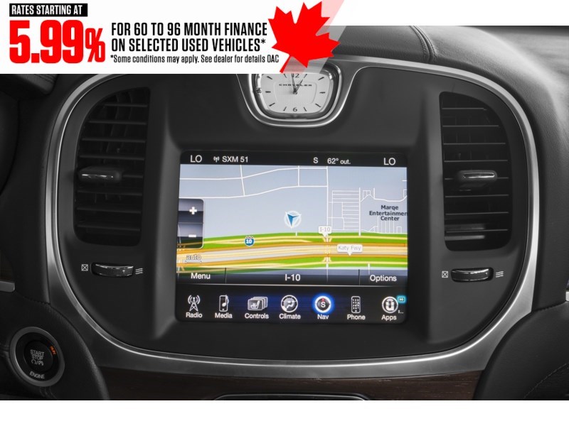 2016 Chrysler 300C 4dr Sdn 300C Platinum RWD Interior Shot 9