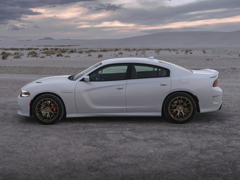 2018 Dodge Charger SXT OEM Shot 3