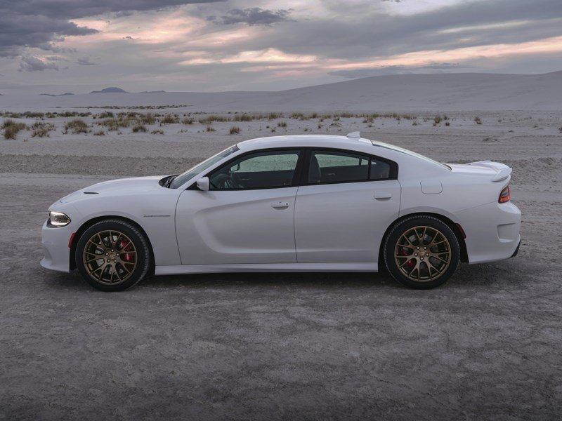 2018 Dodge Charger SXT OEM Shot 3
