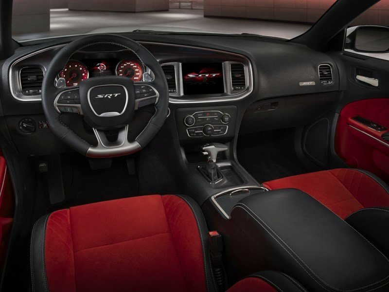 2018 Dodge Charger SXT OEM Shot 6