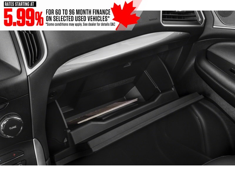 2018 Ford Edge SEL AWD Interior Shot 4