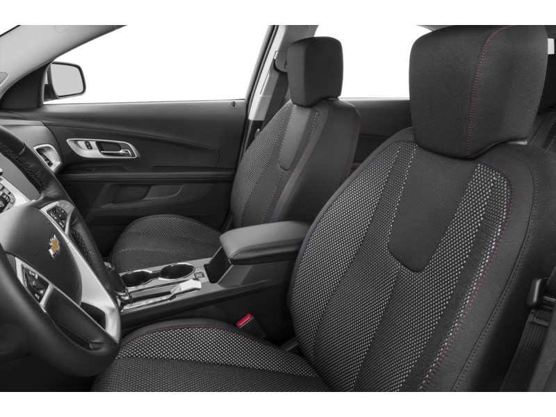 2017 Chevrolet Equinox FWD 4dr LT w/1LT Interior Shot 4