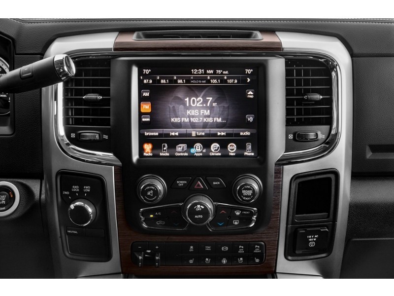 2018 RAM 2500 Laramie 4x4 Mega Cab 6'4" Box Interior Shot 2