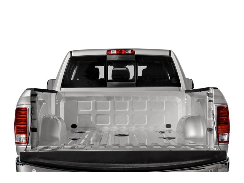 2018 RAM 2500 Laramie 4x4 Mega Cab 6'4" Box Exterior Shot 4