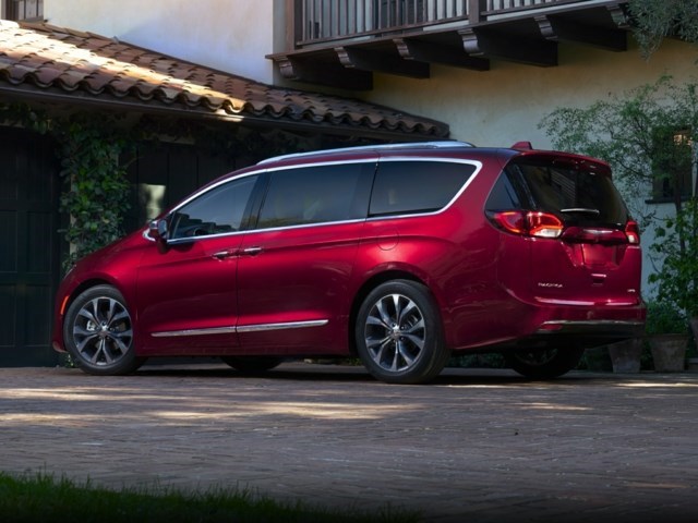Ottawa S 2018 Chrysler Pacifica New Model Overview And Selection 2018 Chrysler Pacifica