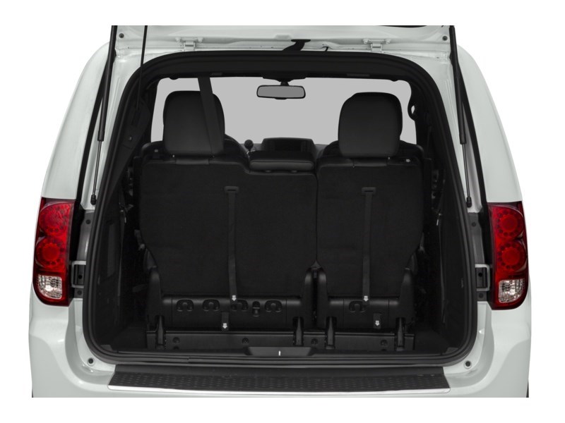 2019 Dodge Grand Caravan GT Exterior Shot 4