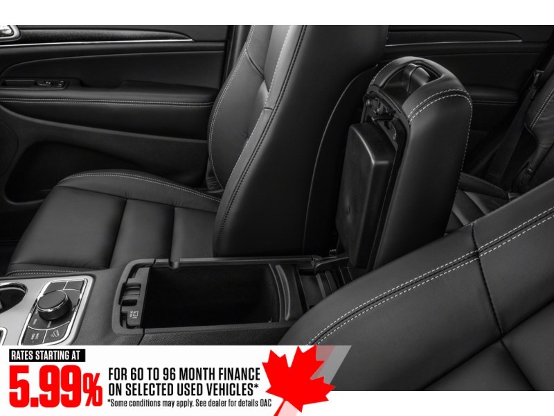 2018 Jeep Grand Cherokee Limited 4x4 Exterior Shot 12