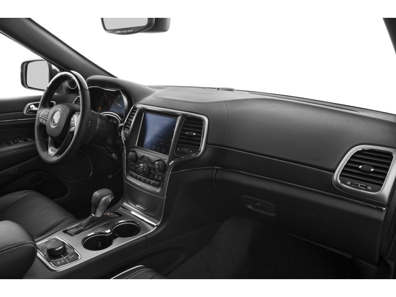 2021 Jeep Grand Cherokee Overland 4x4 Interior Shot 1