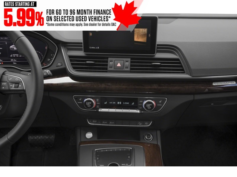 2020 Audi Q5 Komfort 45 TFSI quattro Interior Shot 2