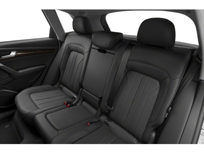 2019 Audi Q5 Komfort 45 TFSI quattro Interior Shot 5
