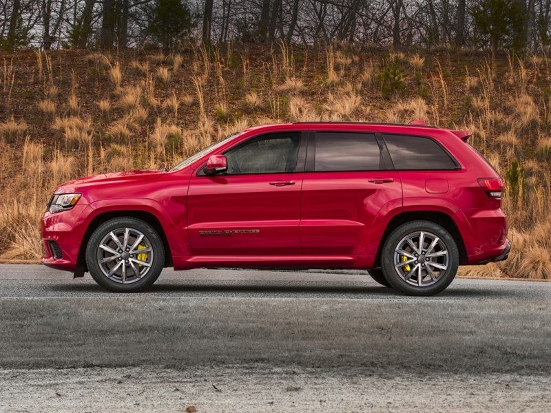 2020 Jeep Grand Cherokee Laredo OEM Shot 3