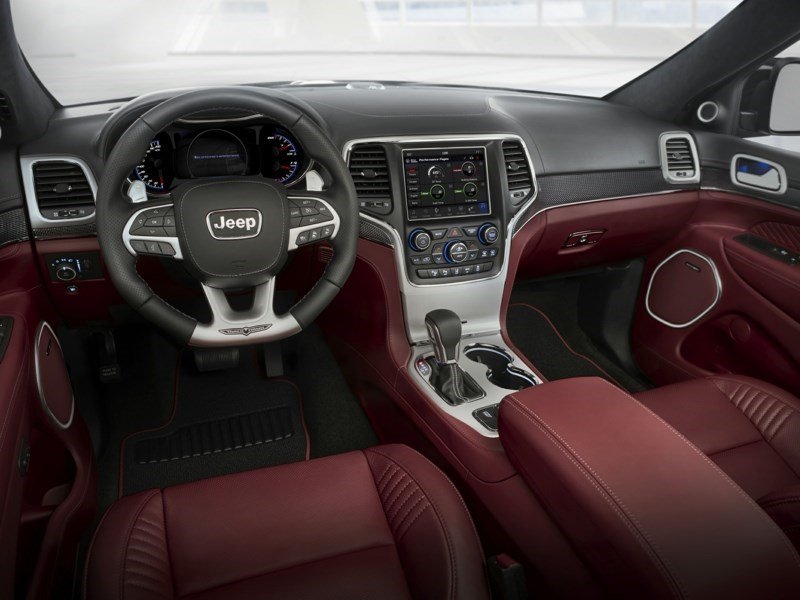 2018 Jeep Grand Cherokee Laredo OEM Shot 4