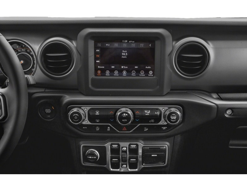 2021 Jeep Wrangler Unlimited Unlimited Willys 4x4 Interior Shot 2