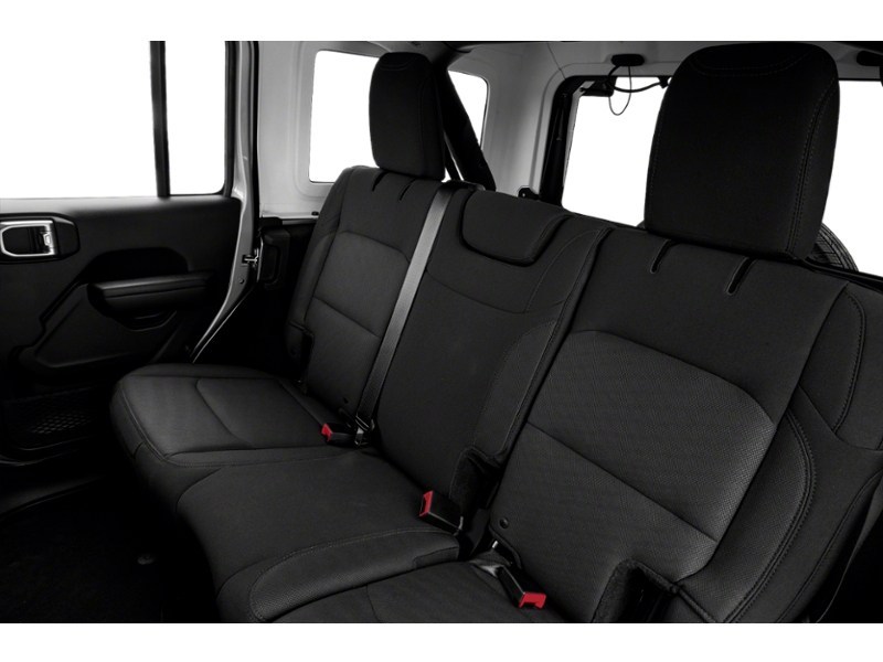 2021 Jeep Wrangler Unlimited Unlimited Willys 4x4 Interior Shot 5