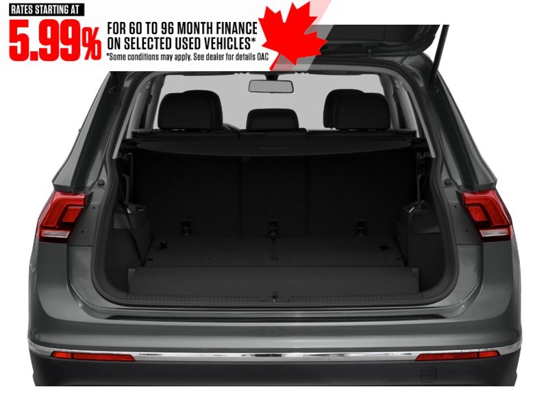 2021 Volkswagen Tiguan Comfortline 4MOTION Exterior Shot 4