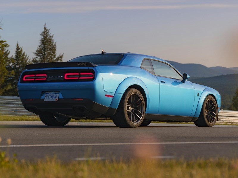 2019 Dodge Challenger SXT OEM Shot 5