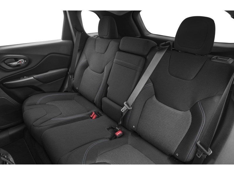 2019 Jeep Cherokee North 4x4 Interior Shot 5