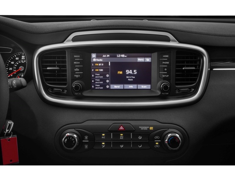 2020 Kia Sorento LX+ V6 AWD Interior Shot 2