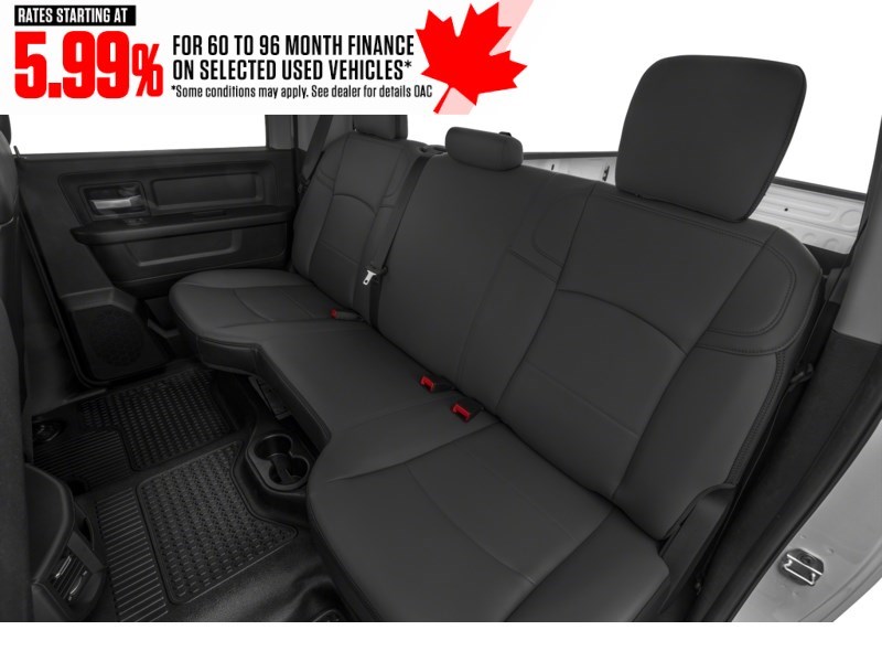 2022 RAM 2500 Big Horn 4x4 Crew Cab 6'4" Box Interior Shot 5