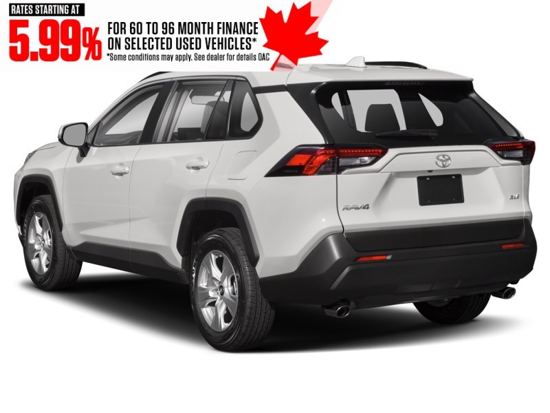 2019 Toyota RAV4 AWD XLE Exterior Shot 9
