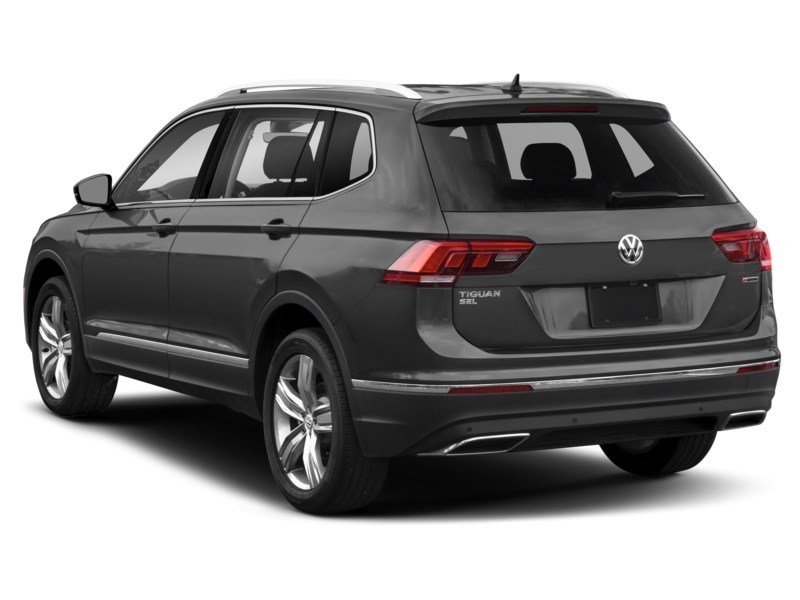 2018 Volkswagen Tiguan Highline 4MOTION Exterior Shot 9