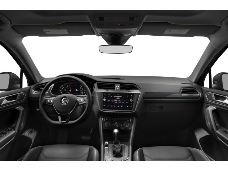 2018 Volkswagen Tiguan Highline 4MOTION Interior Shot 6