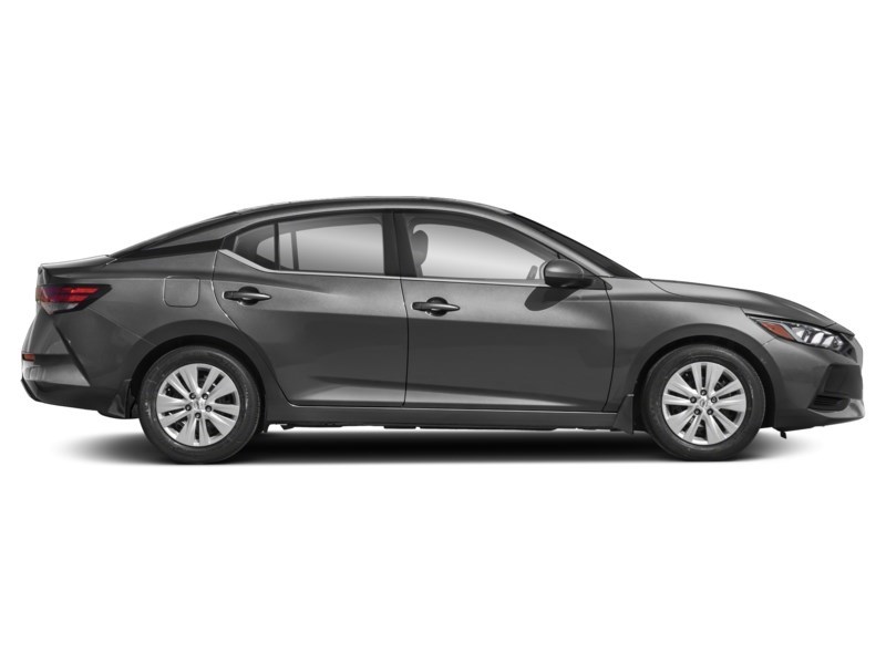 2021 Nissan Sentra SV CVT Exterior Shot 10