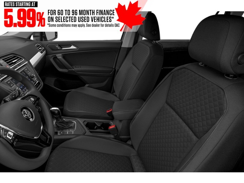 2020 Volkswagen Tiguan Trendline 4MOTION Interior Shot 4