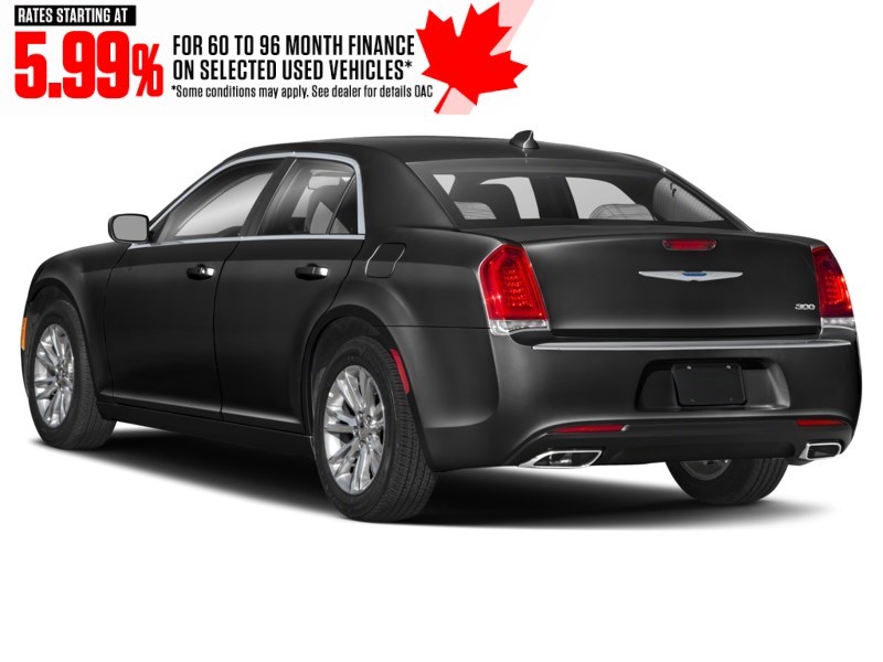 2022 Chrysler 300 300S AWD Exterior Shot 9