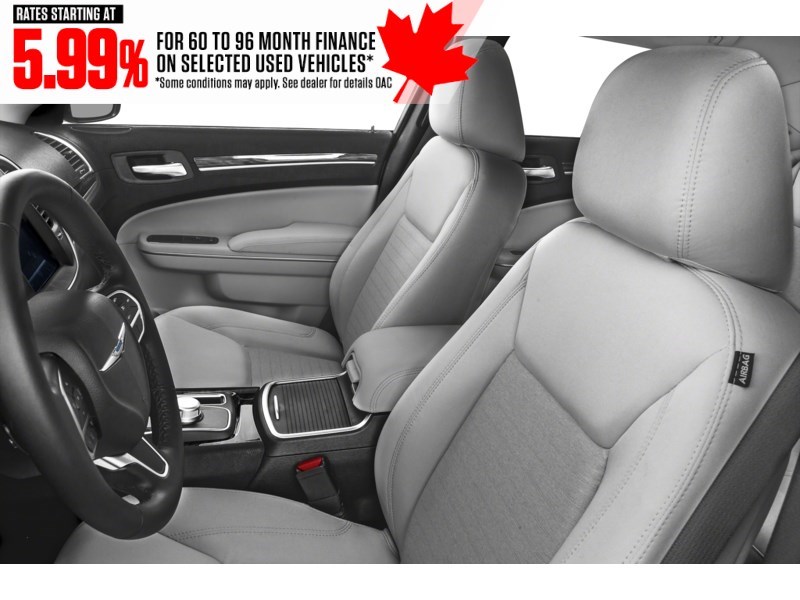 2022 Chrysler 300 300S AWD Interior Shot 4