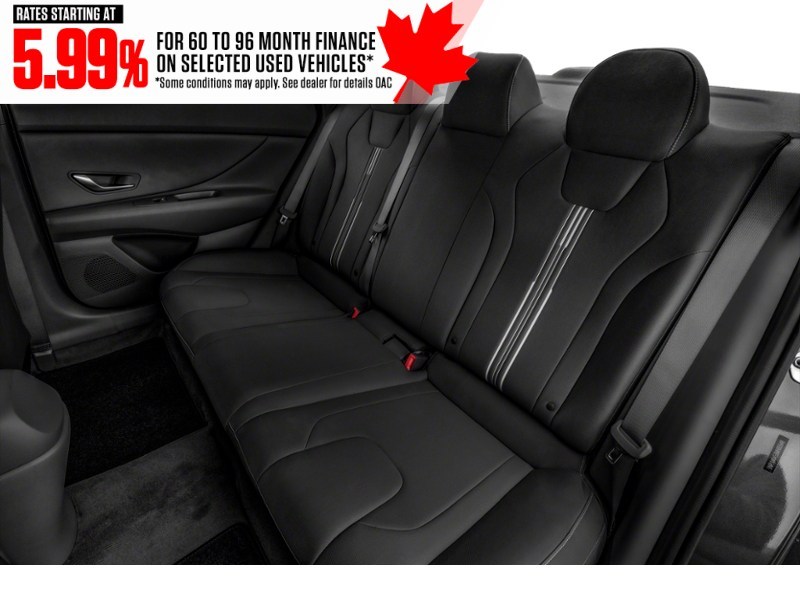 2022 Hyundai Elantra Preferred IVT Interior Shot 5