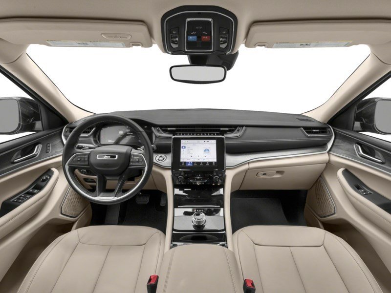 2024 Jeep Grand Cherokee Laredo OEM Shot 4