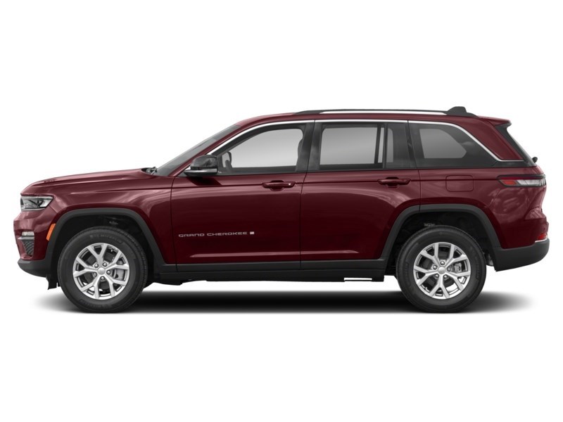 2023 Jeep Grand Cherokee Laredo 4x4 Exterior Shot 6