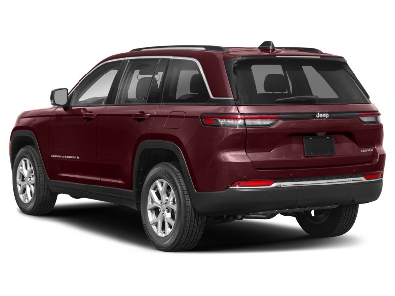 2023 Jeep Grand Cherokee Limited 4x4 Exterior Shot 9