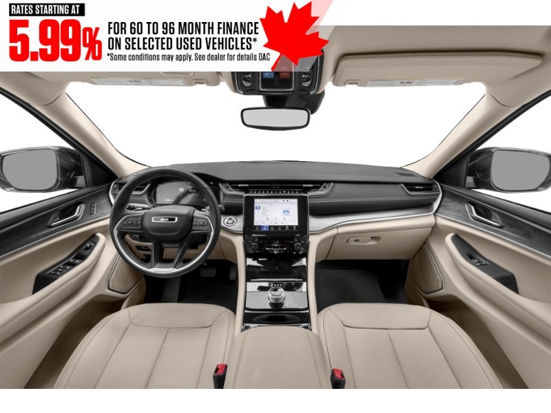 2024 Jeep Grand Cherokee Limited 4x4 Interior Shot 6