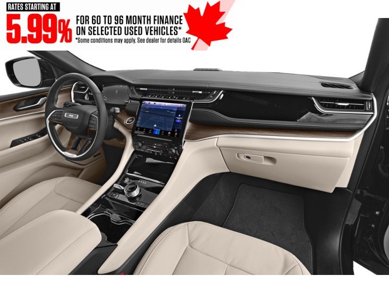 2023 Jeep Grand Cherokee 4xe 4x4 Interior Shot 1