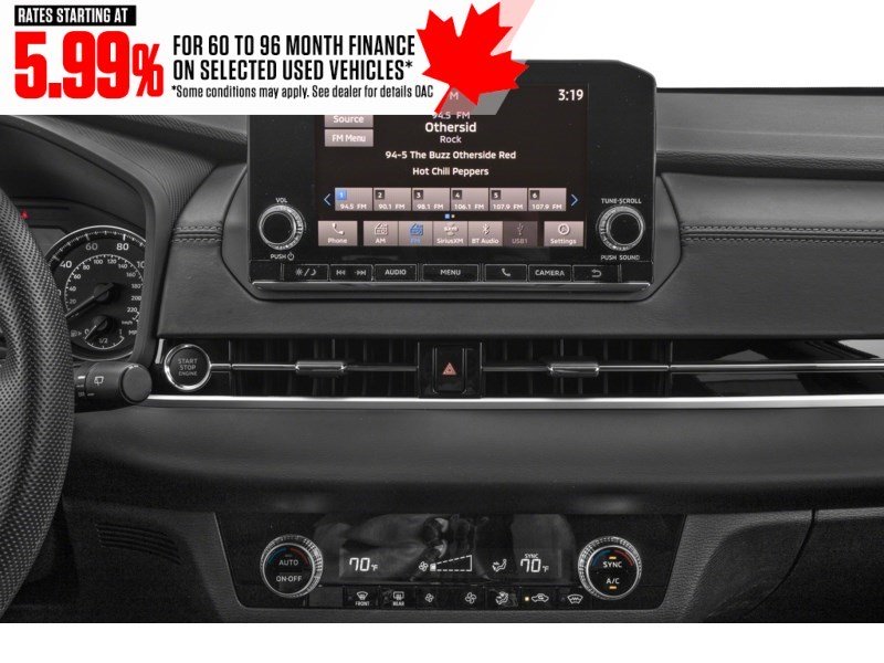 2022 Mitsubishi Outlander LE S-AWC Interior Shot 2