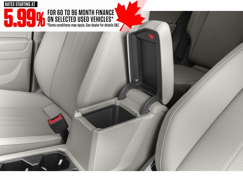 2022 Volkswagen Tiguan Comfortline R-Line Black Edition 4MOTION Interior Shot 7