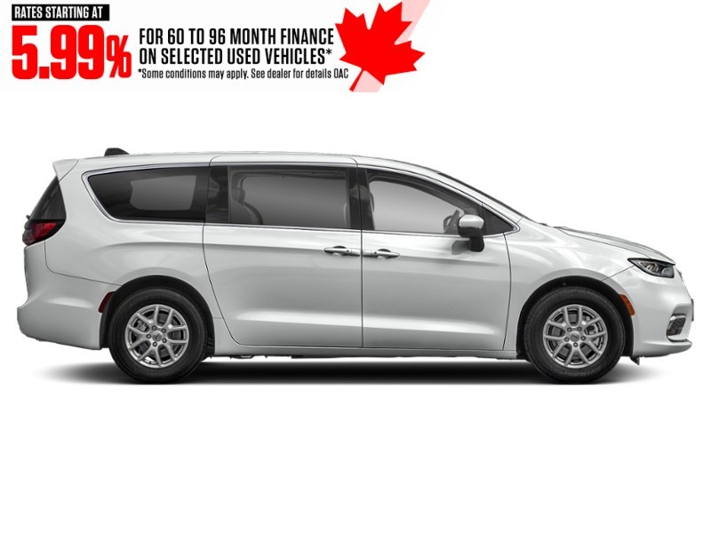 2023 Chrysler Pacifica Touring L FWD Exterior Shot 10