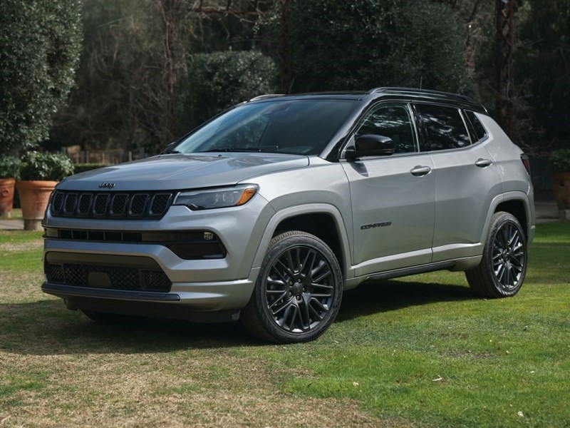 2024 Jeep Compass Limited OEM Shot 1