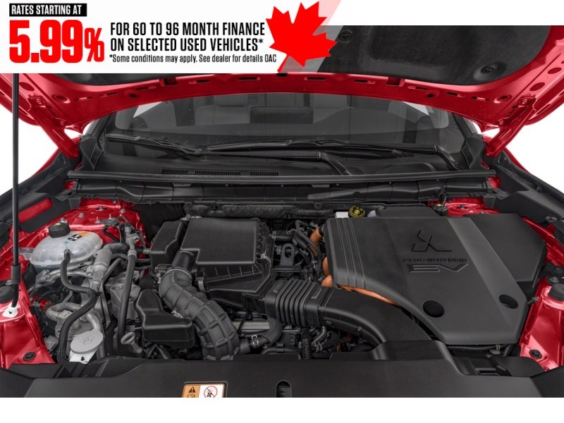 2023 Mitsubishi Outlander Plug-In Hybrid SEL S-AWC Exterior Shot 3