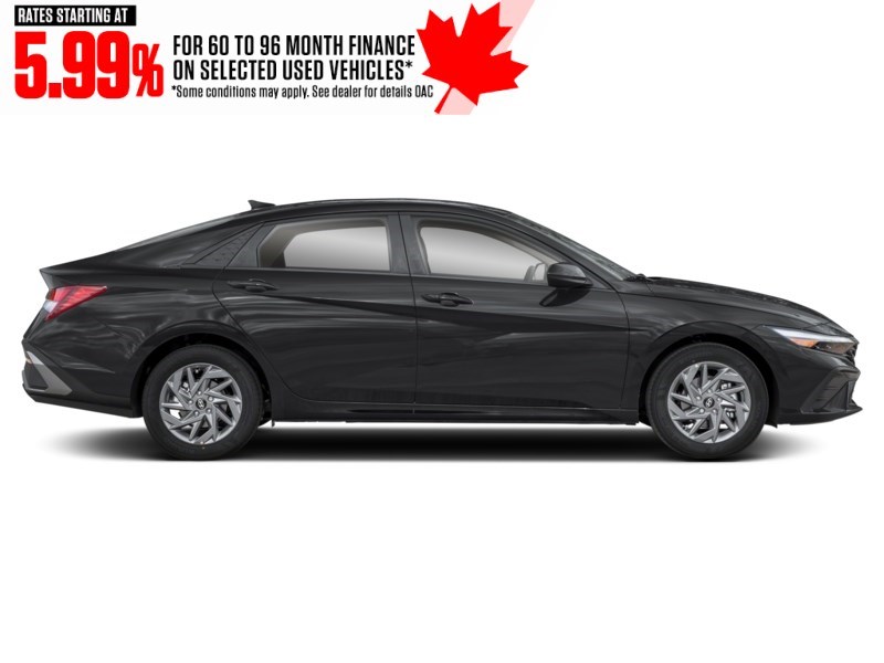 2024 Hyundai Elantra Preferred IVT Exterior Shot 10