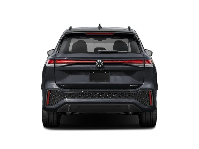 2026 Volkswagen Tiguan Comfortline R-Line Black Edition 4MOTION Exterior Shot 7