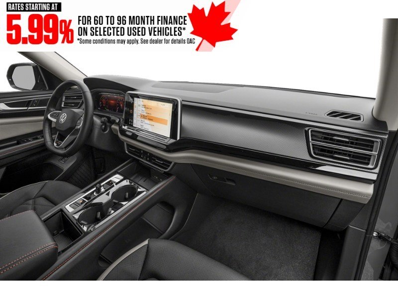 2024 Volkswagen Atlas Peak Edition 2.0 TSI 4MOTION Interior Shot 1
