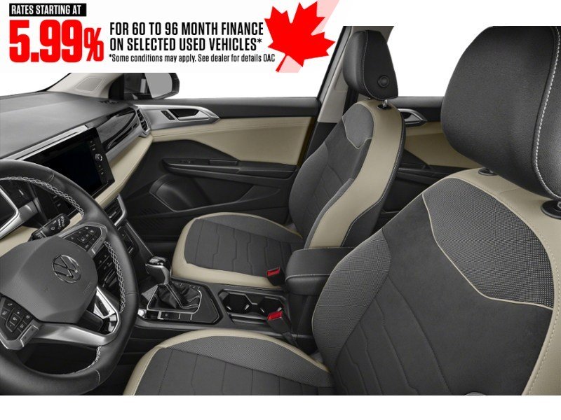 2026 Volkswagen Taos Comfortline 4MOTION Interior Shot 4