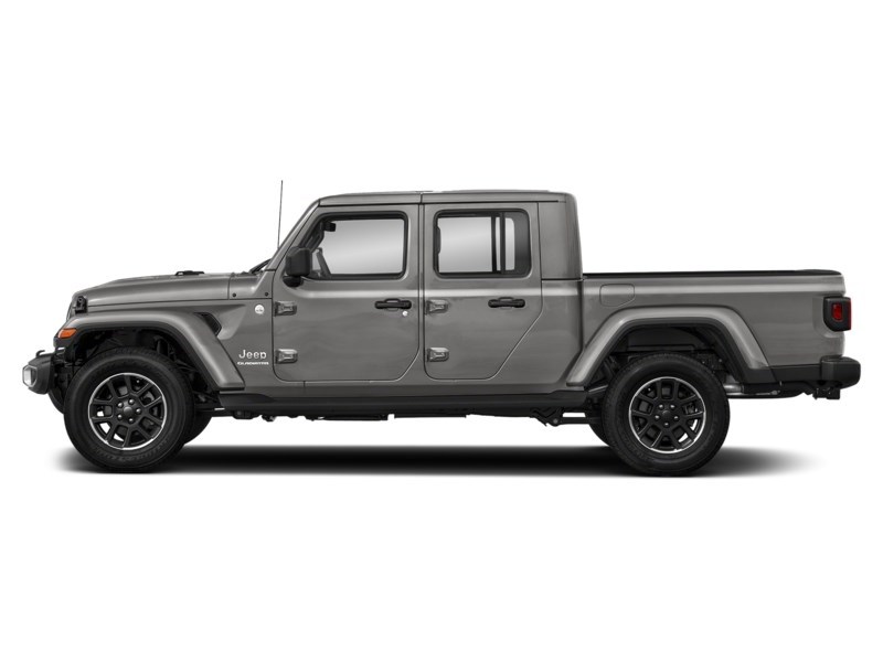 2022 Jeep Gladiator Willys 4x4 Silver Zynith  Shot 3