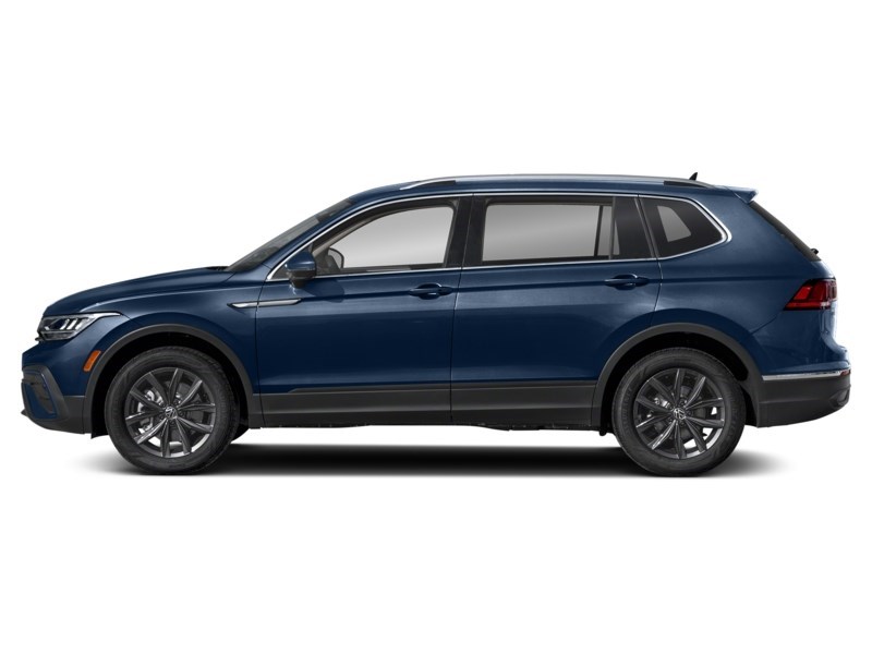 2022 Volkswagen Tiguan Comfortline 4MOTION Atlantic Blue Metallic  Shot 5